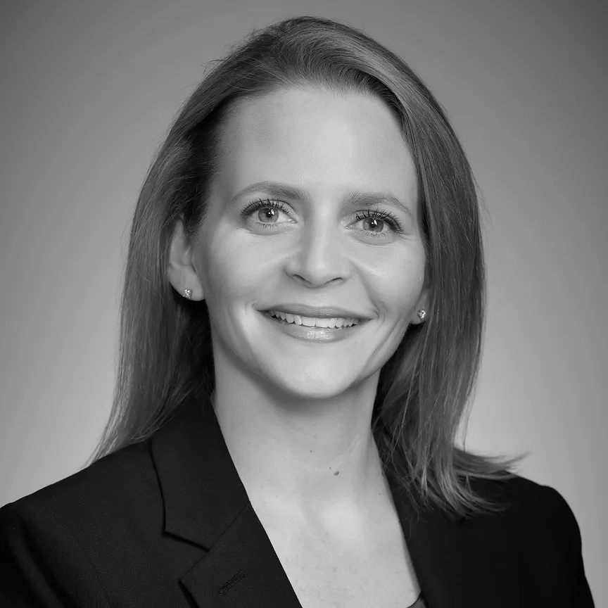 headshot of emily taylor