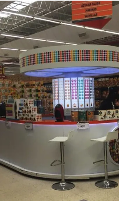 Food service in the center store